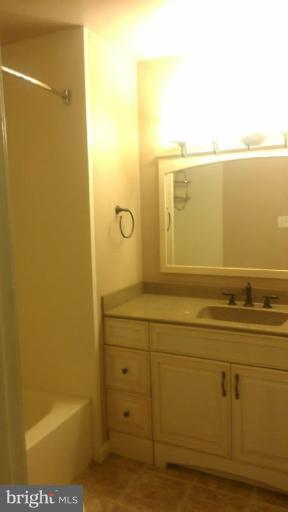 7112 Old Sandy Spring Road Laurel, MD 20707 - Photo 12 of 30 Bath (Master)
