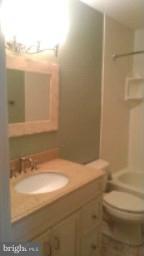 7112 Old Sandy Spring Road Laurel, MD 20707 - Photo 15 of 30 Bath