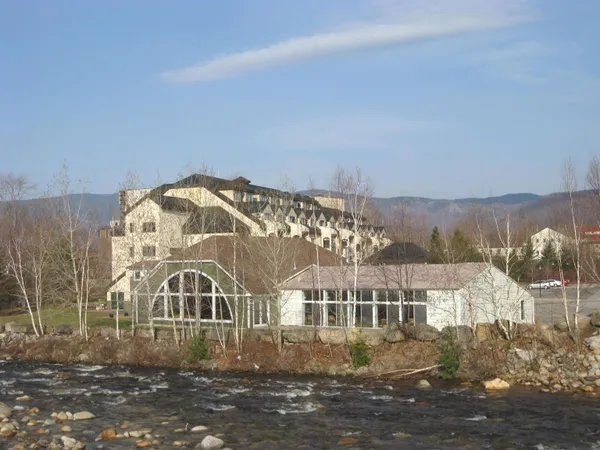 $489,000 | 48 Cooper Memorial Drive, Unit 405, Lincoln, NH 03251