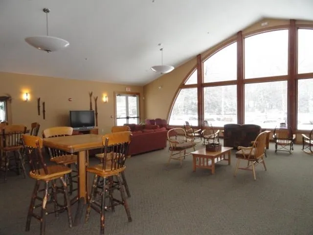 $489,900 | 48 Cooper Memorial Drive, Unit 405, Lincoln, NH 03251