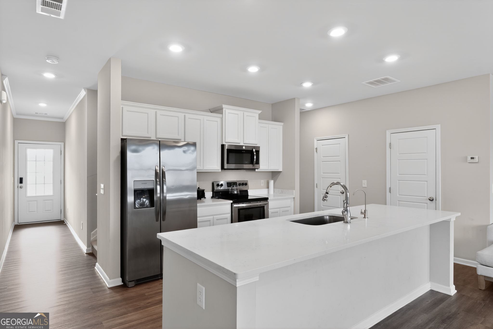 213 Whitetail Circle Canton, GA 30115 - Photo 5 of 30