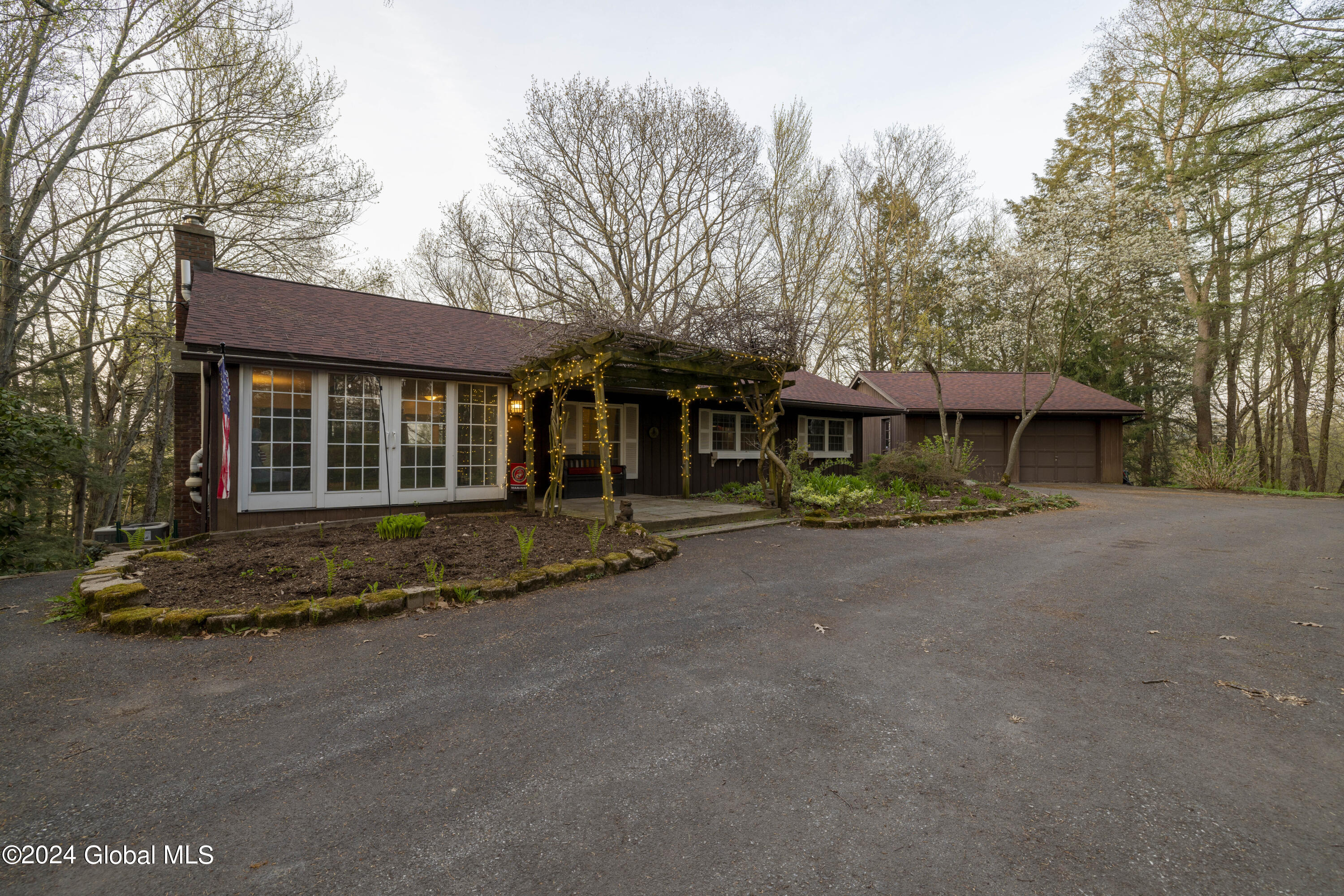 86 Koonz Road New Scotland, NY 12186 - Photo 1 of 62 IMG_3299