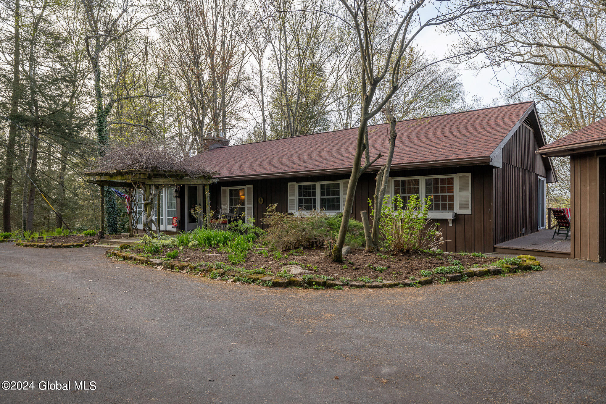 86 Koonz Road New Scotland, NY 12186 - Photo 3 of 62 IMG_2752