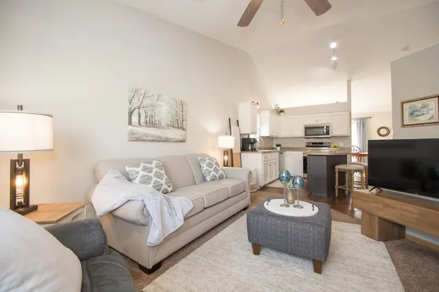 $379,900 | 265 Arbor Curve, Cokato, MN 55321