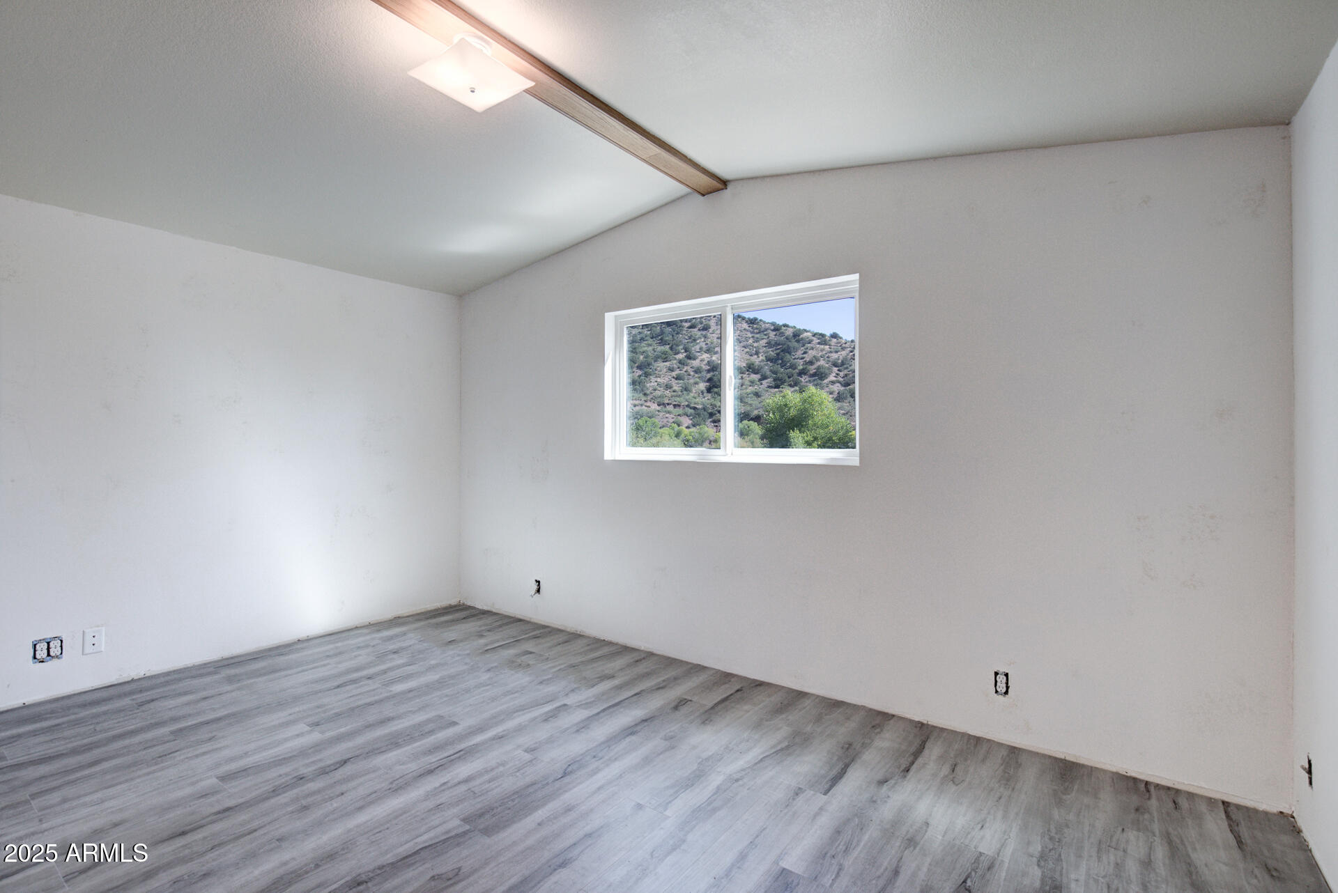 992-998 South Sycamore Street Payson, AZ 85541 - Photo 19 of 72 T3 Bedroom 2