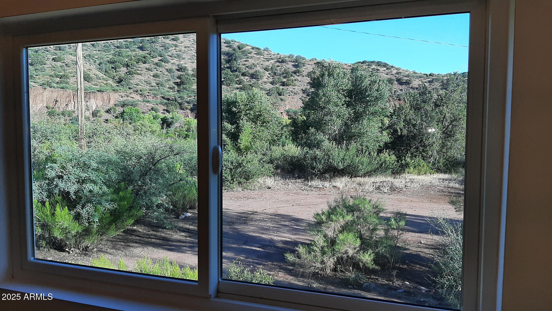 992-998 South Sycamore Street Payson, AZ 85541 - Photo 21 of 72 T3 Bedroom 2 Window