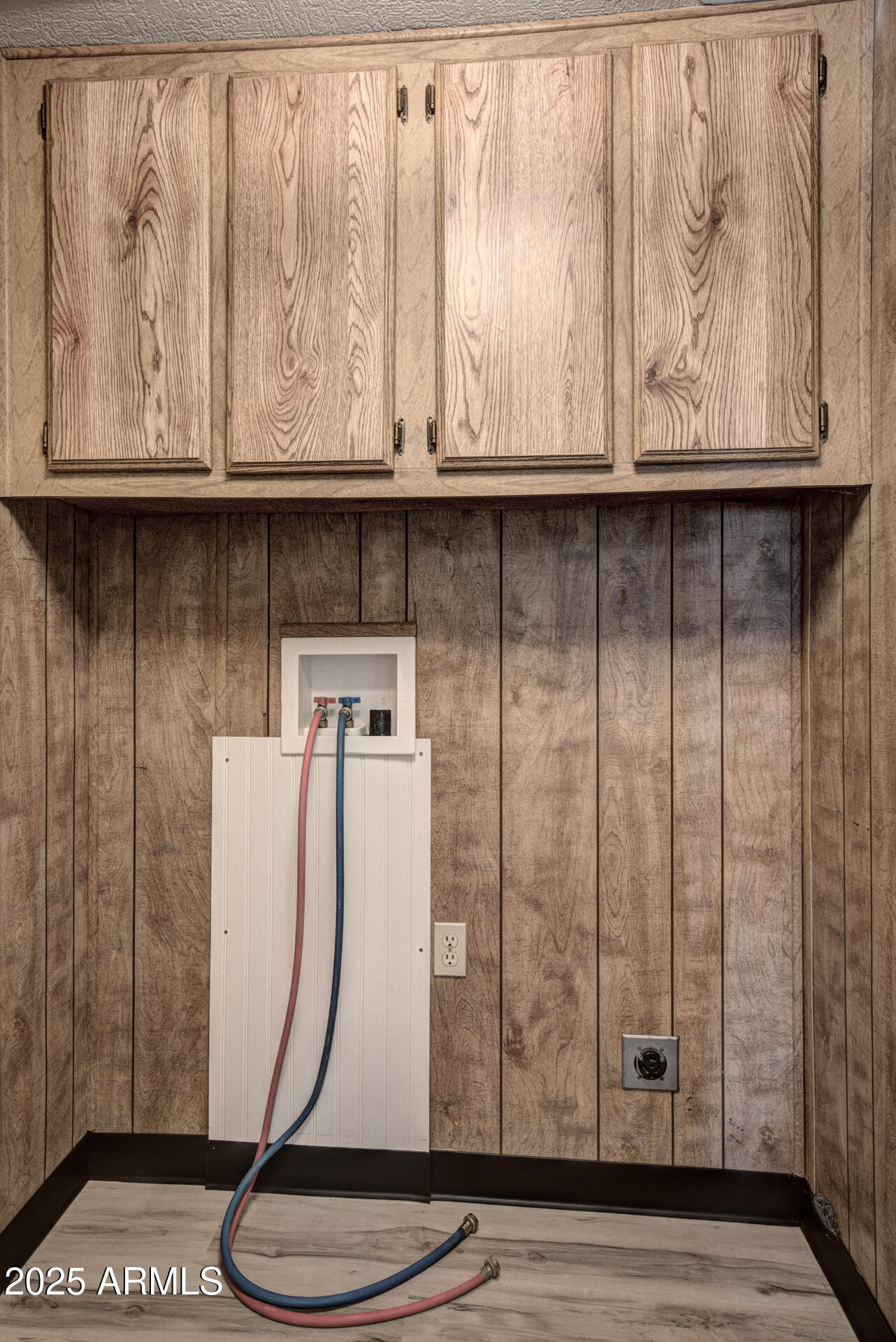 992-998 South Sycamore Street Payson, AZ 85541 - Photo 51 of 72 T1 Laundry Area