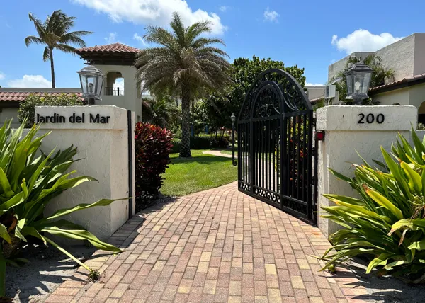 $7,500 | 200 South Ocean Boulevard, Unit B124, Delray Beach, FL 33483