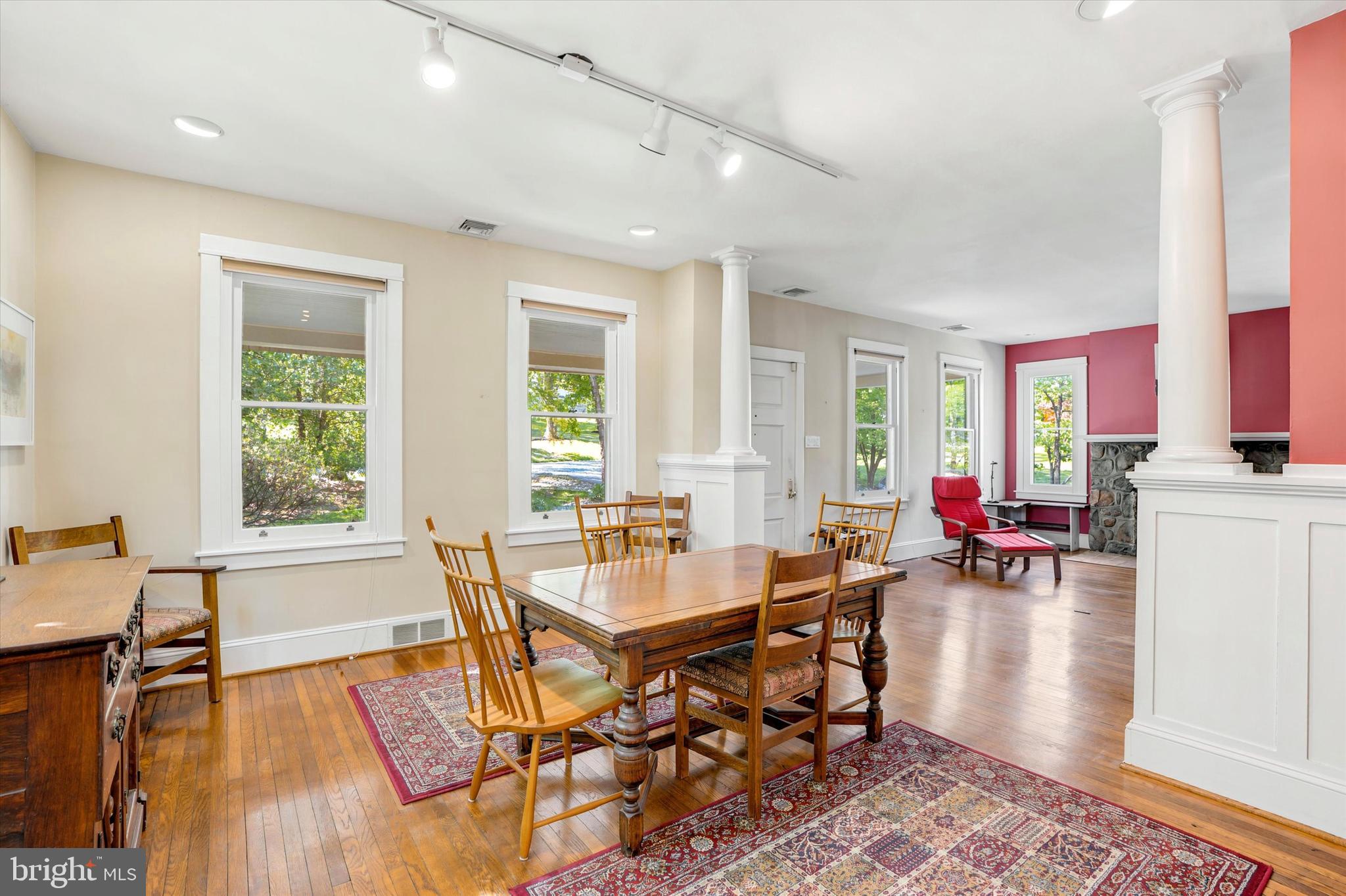 1054 Croton Road Wayne, PA 19087 - Photo 9 of 38
