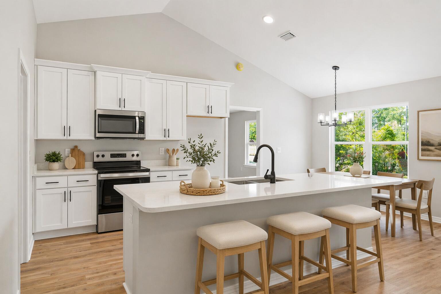 309 Gil Ava Street Crestview, FL 32536 - Photo 11 of 36 Virtually Staged