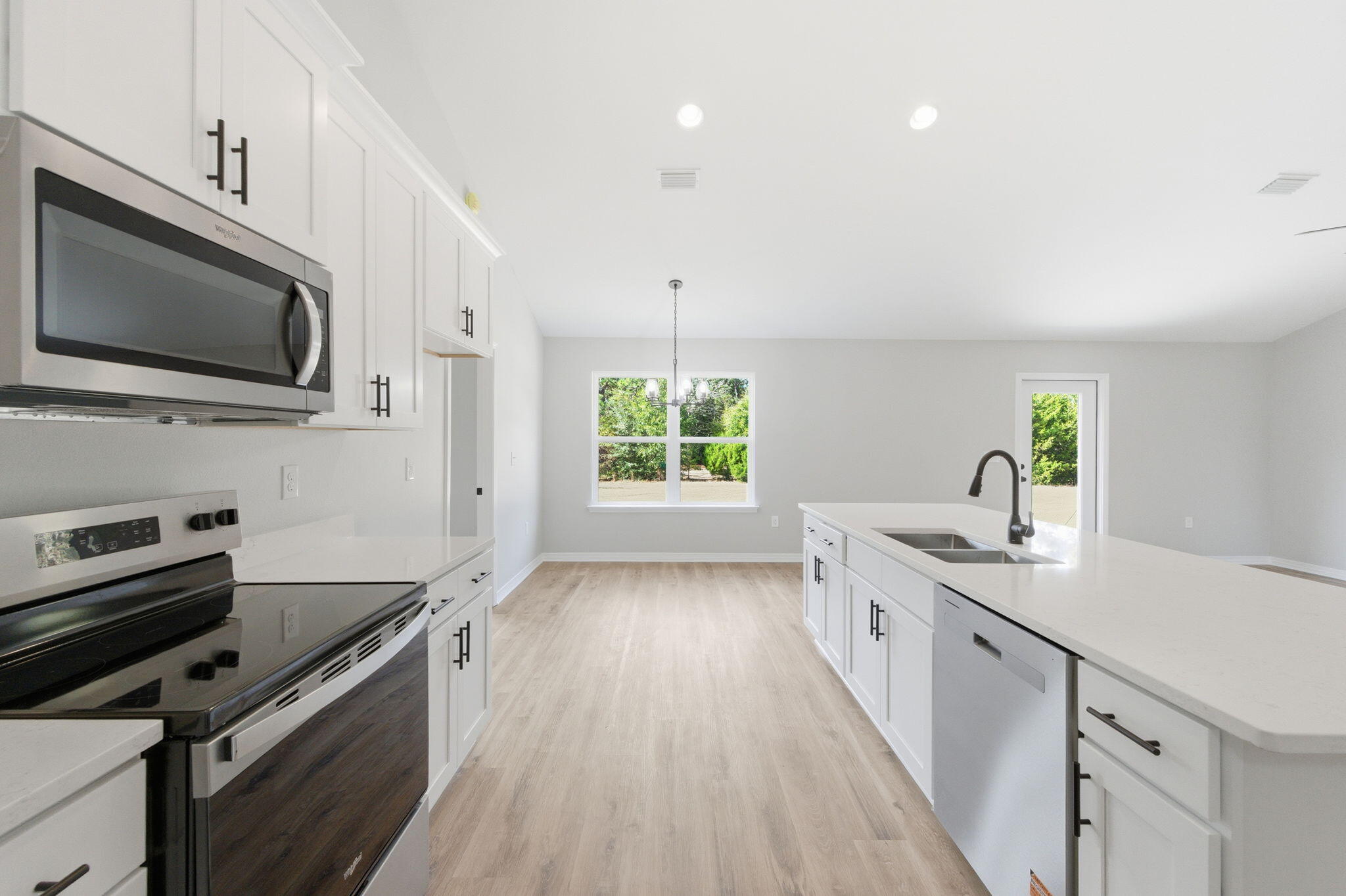 309 Gil Ava Street Crestview, FL 32536 - Photo 12 of 36 13-web-or-mls-6158-sundew-st