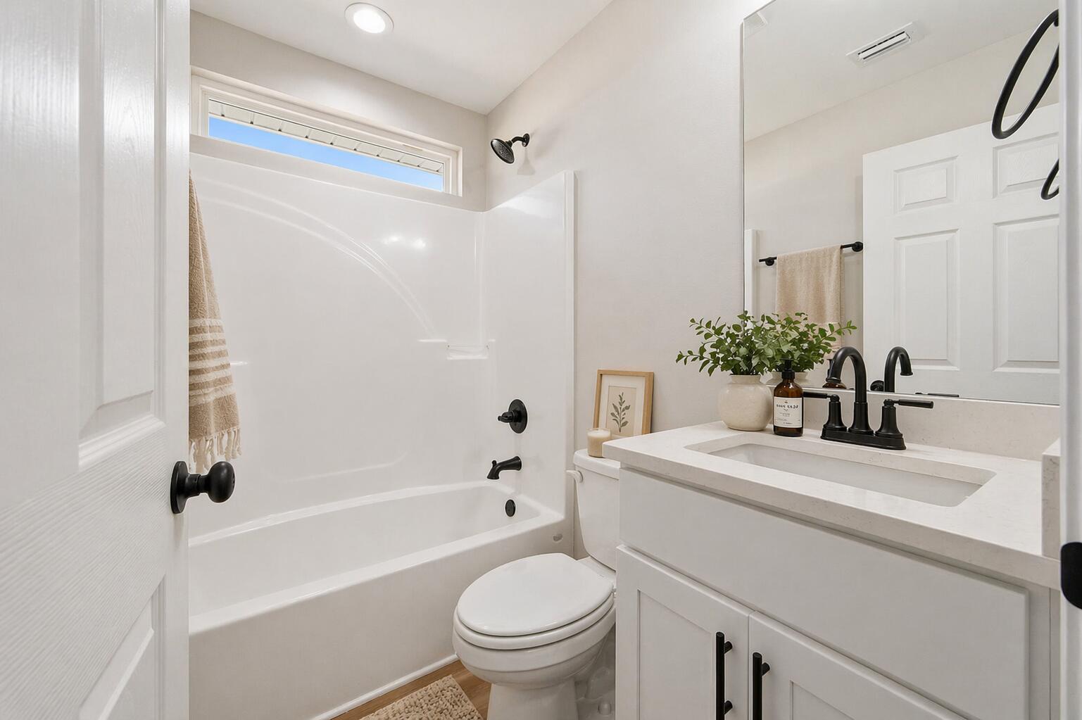 309 Gil Ava Street Crestview, FL 32536 - Photo 30 of 36 Virtually Staged