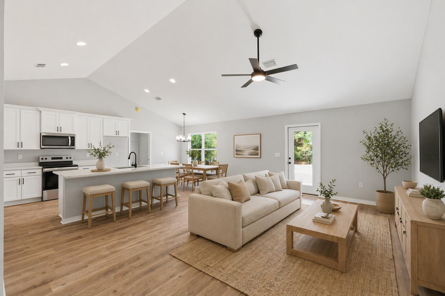 309 Gil Ava Street Crestview, FL 32536 - Photo 8 of 36 Virtually Staged