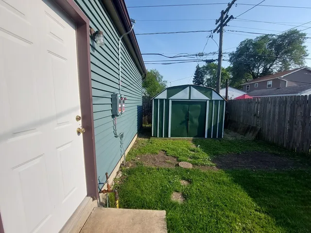 $274,900 | 4421 West 87th Street, Hometown, IL 60456