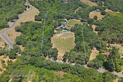 $3,995,000 | 10533 Westside Road, Healdsburg, CA 95448