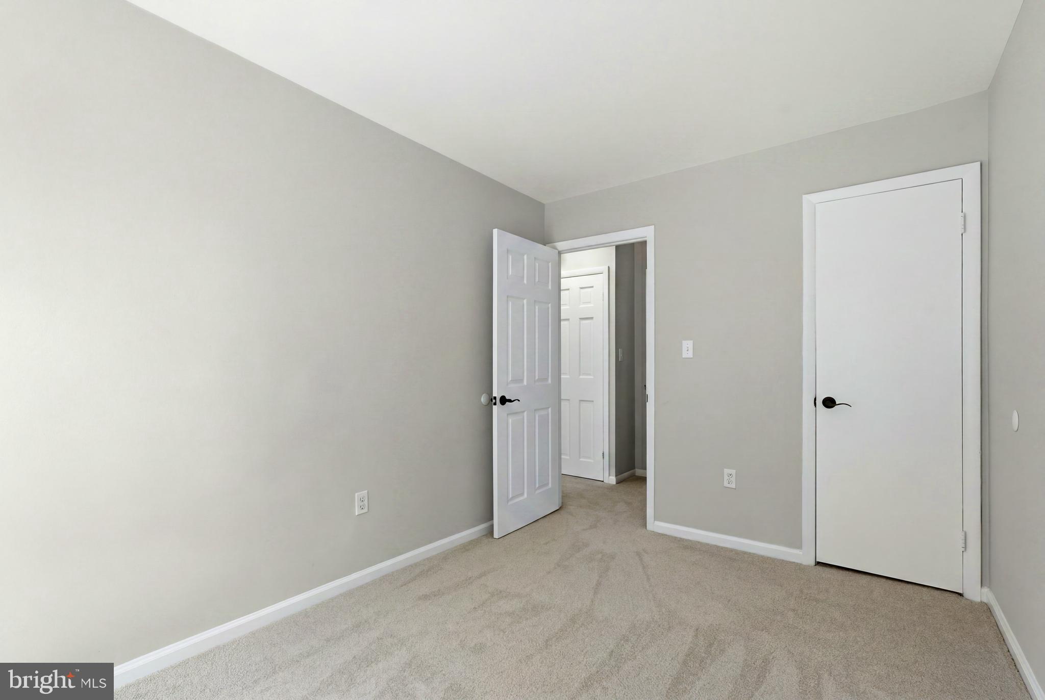 3682 Masthead Trail Triangle, VA 22172 - Photo 28 of 53 a view of an empty room
