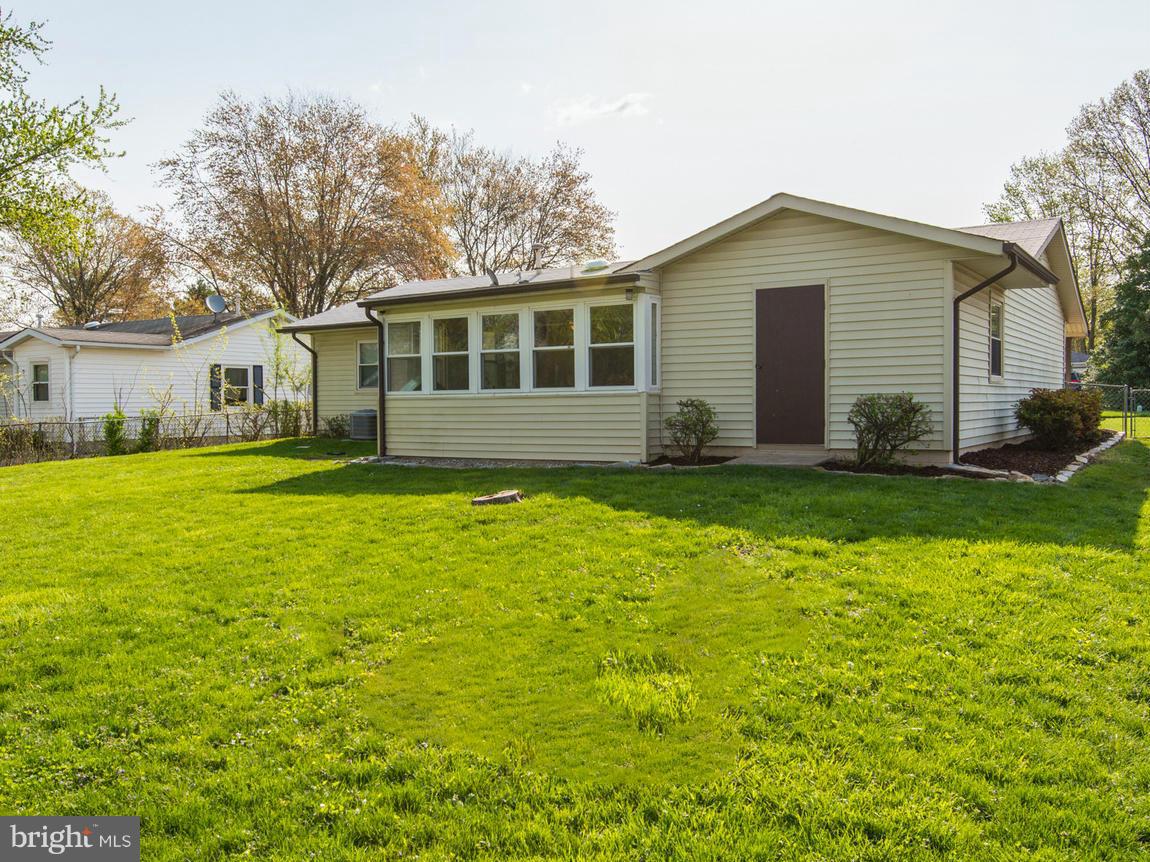 117 North Hickory Road Sterling, VA 20164 - Photo 24 of 25 Exterior (Rear)