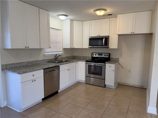 116 Meadowmoss Drive Slidell, LA 70458 - Photo 3 of 12