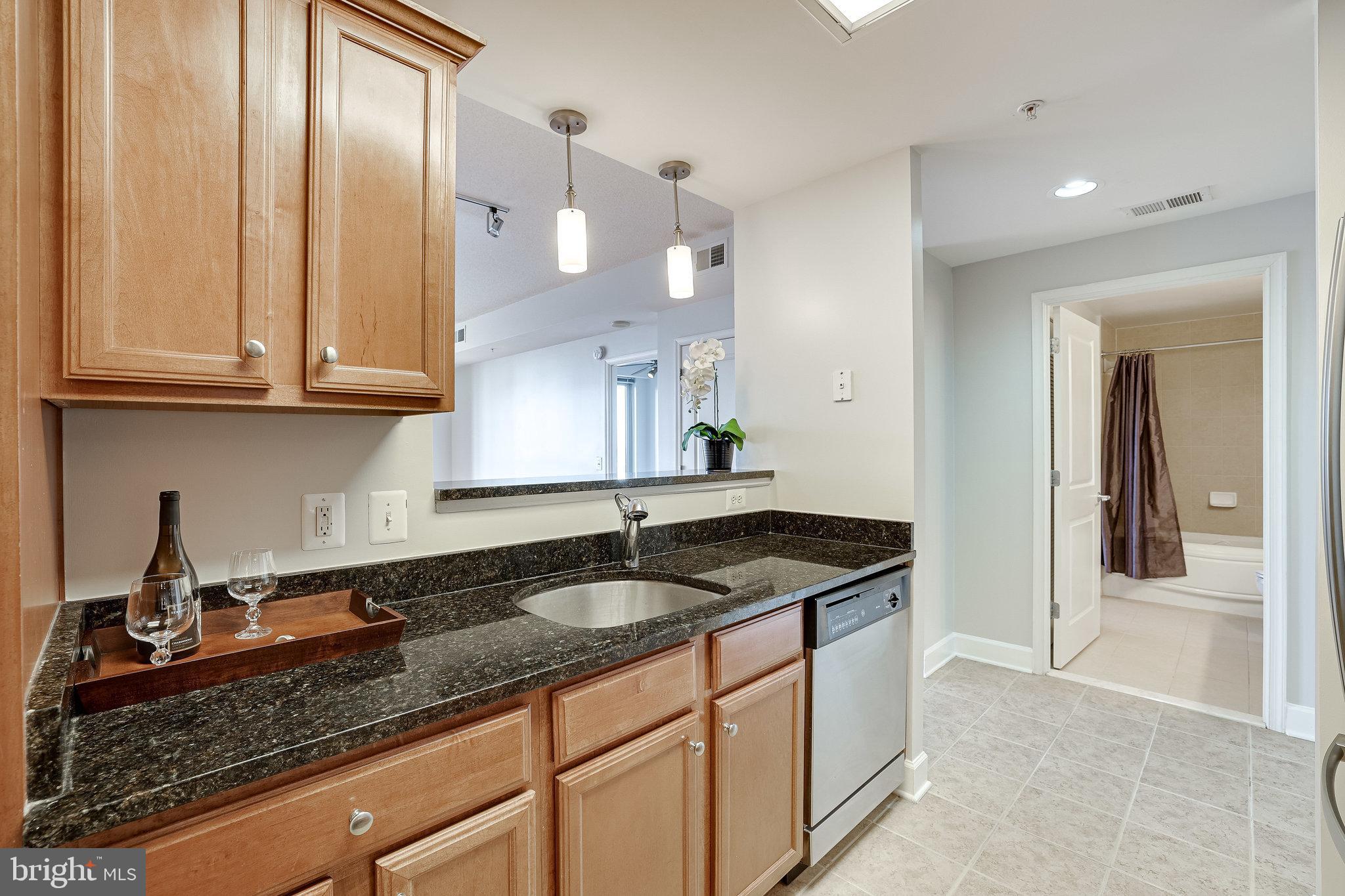 11800 Sunset Hills Road, Unit 1212 Reston, VA 20190 - Photo 11 of 64 Kitchen