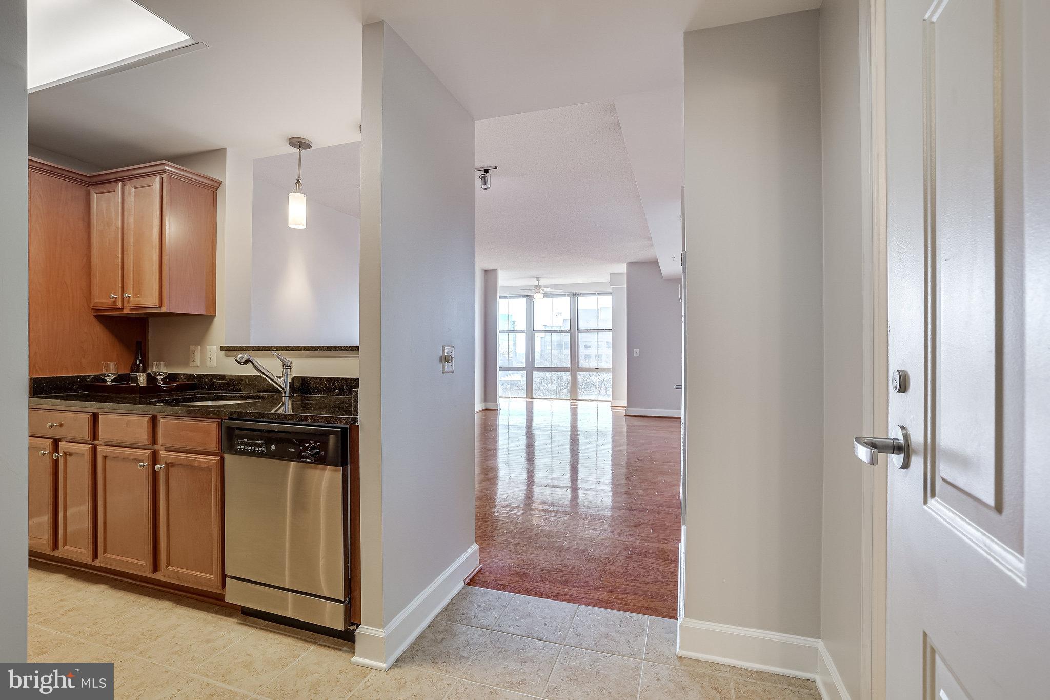 11800 Sunset Hills Road, Unit 1212 Reston, VA 20190 - Photo 6 of 64 Entrance