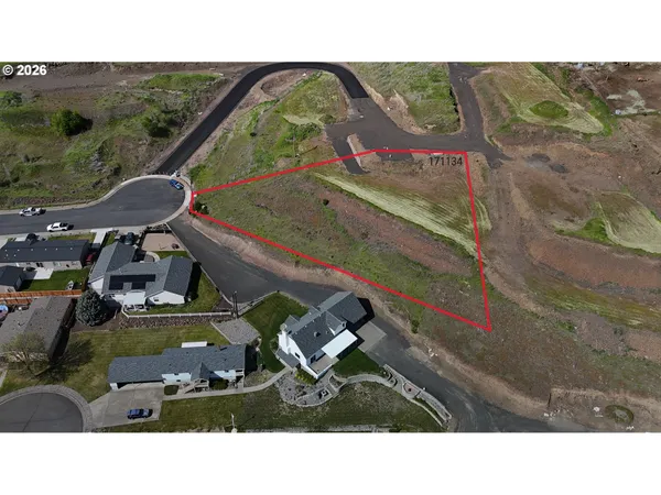 $60,000 | Northeast King Place, Unit 609, Pendleton, OR 97801