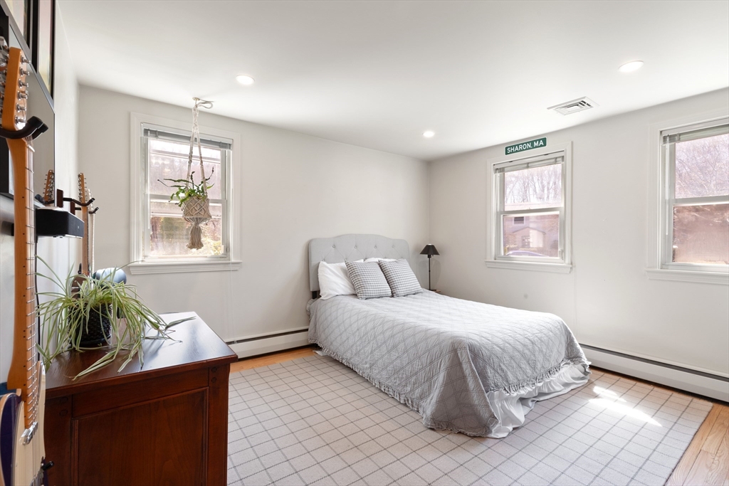 20 Lyndon Road Sharon, MA 02067 - Photo 9 of 24