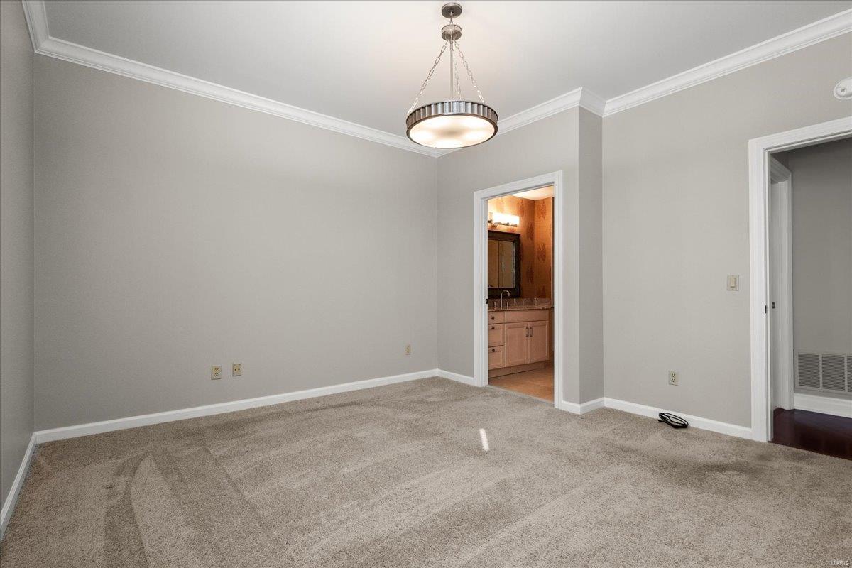 750 South Hanley Road, Unit 470 St. Louis, MO 63105 - Photo 21 of 41 Gallery Image 21