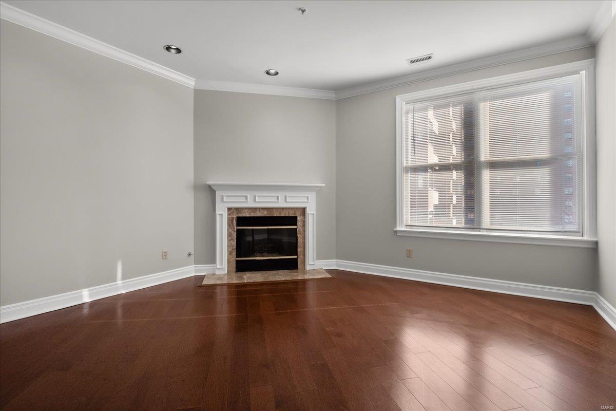 750 South Hanley Road, Unit 470 St. Louis, MO 63105 - Photo 5 of 41 Gallery Image 5