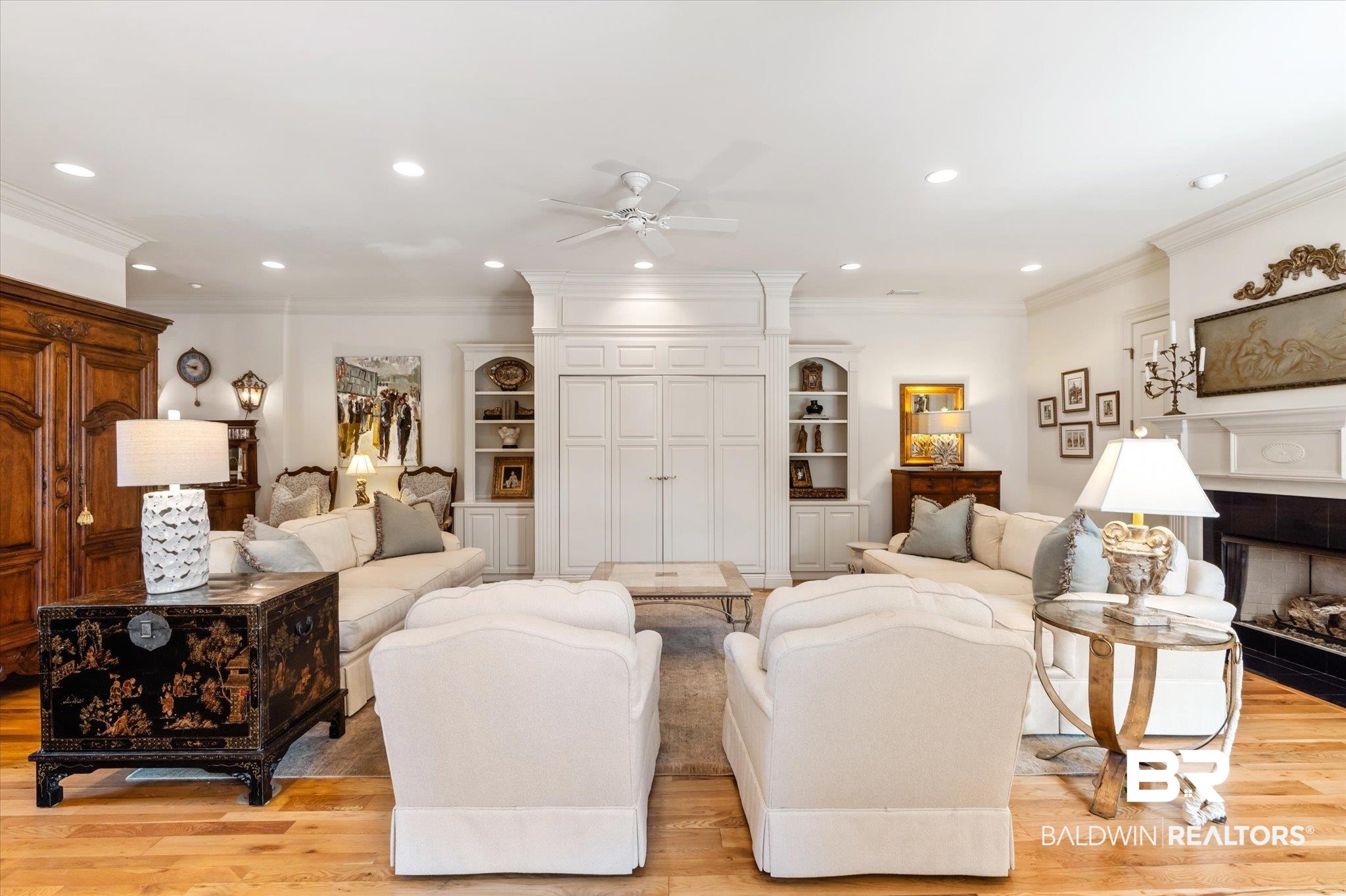 3963 Wimbledon Park Mobile, AL 36608 - Photo 17 of 51 Living room featuring ceiling fan, light hardwood / wood-style floors, and crown molding