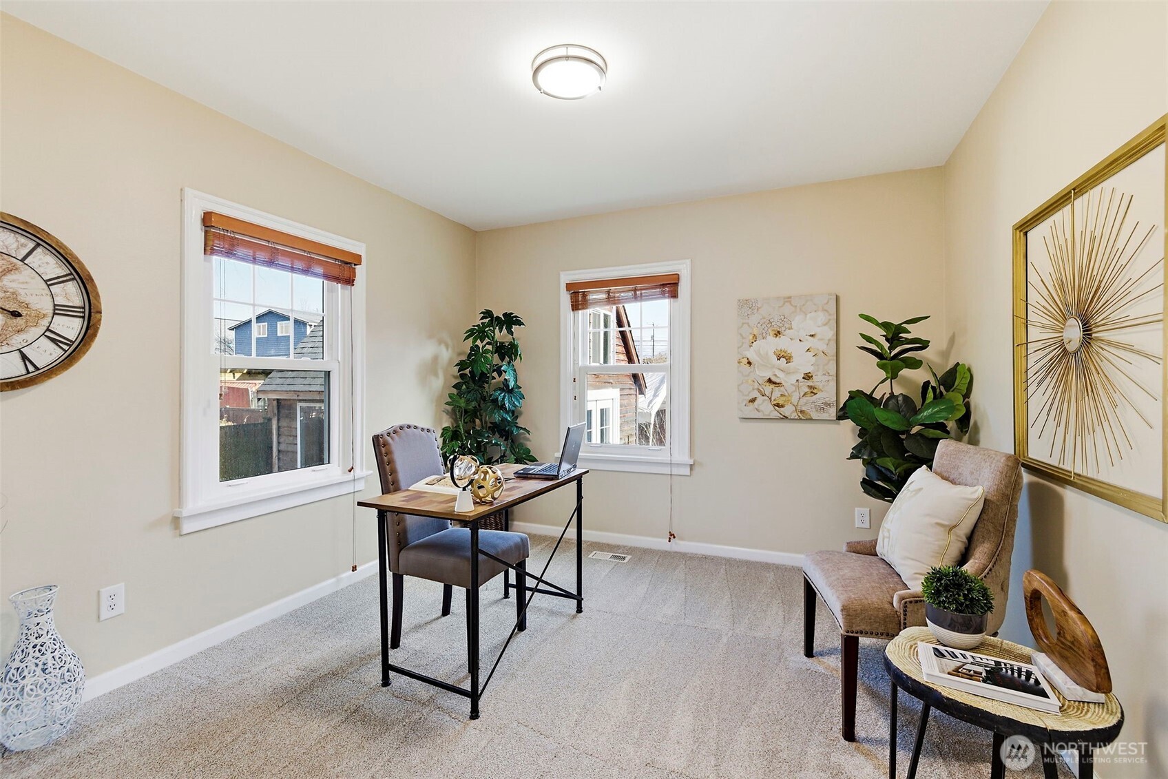 8722 Hamlet Avenue South Seattle, WA 98118 - Photo 20 of 40