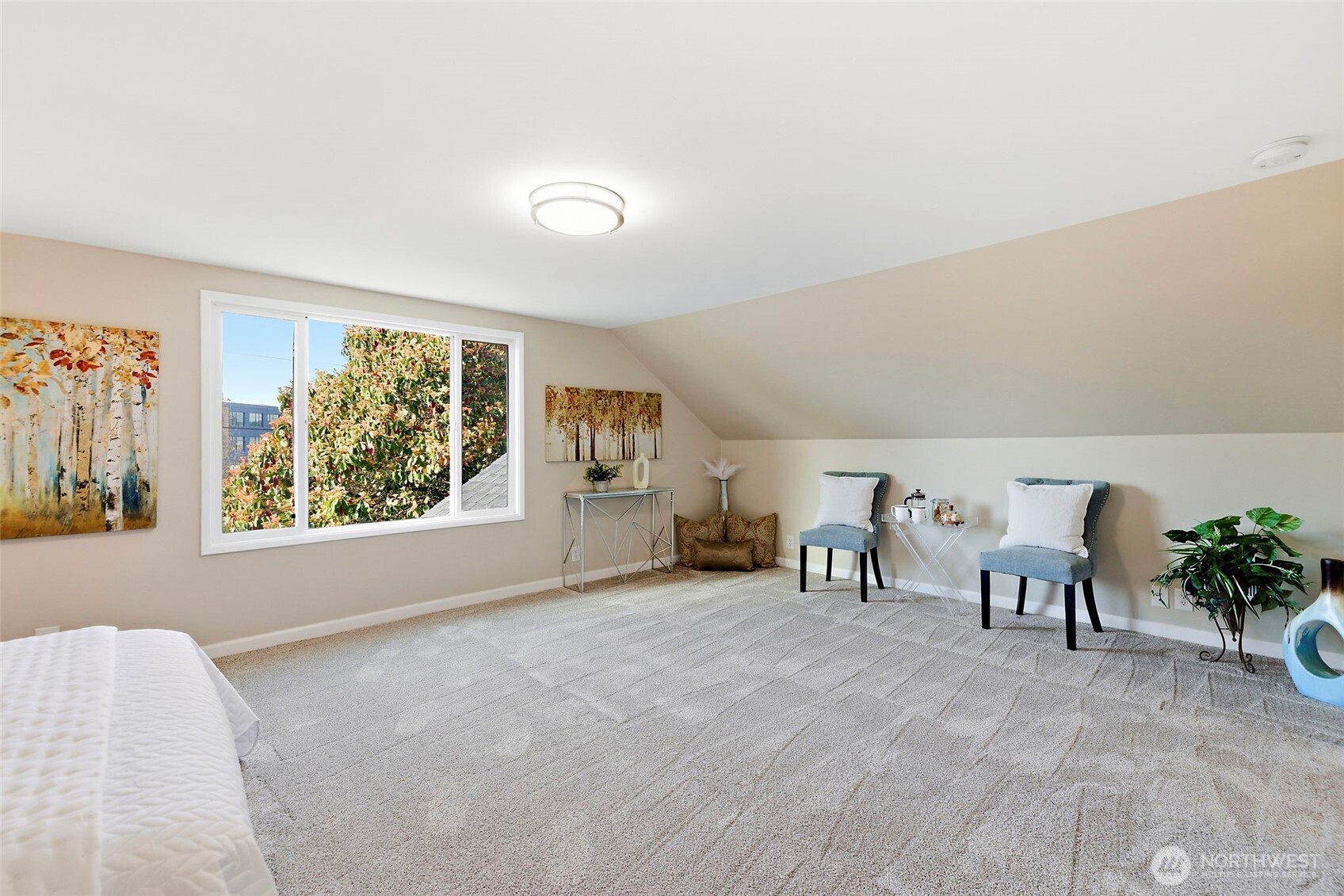 8722 Hamlet Avenue South Seattle, WA 98118 - Photo 26 of 40