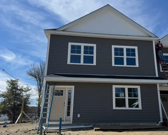 $349,900 | 321 Winthrop Street, Unit 121, Taunton, MA 02780