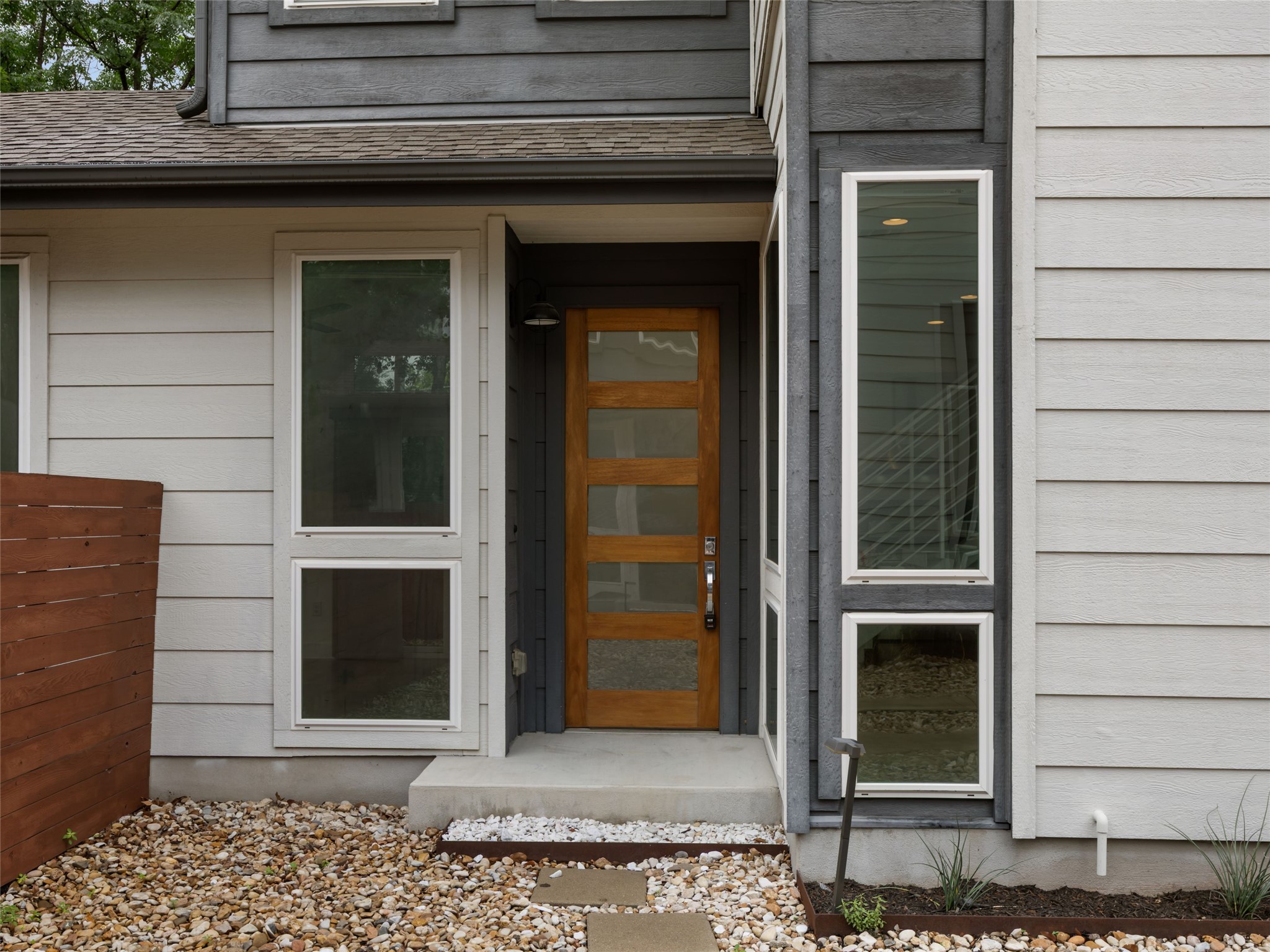 513 West Croslin Street, Unit B Austin, TX 78752 - Photo 2 of 40
