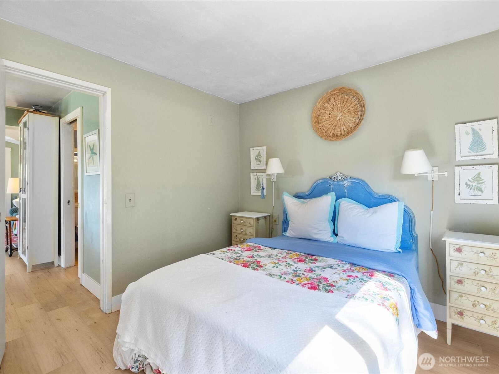 176 North Maple Street Camano Island, WA 98282 - Photo 12 of 17