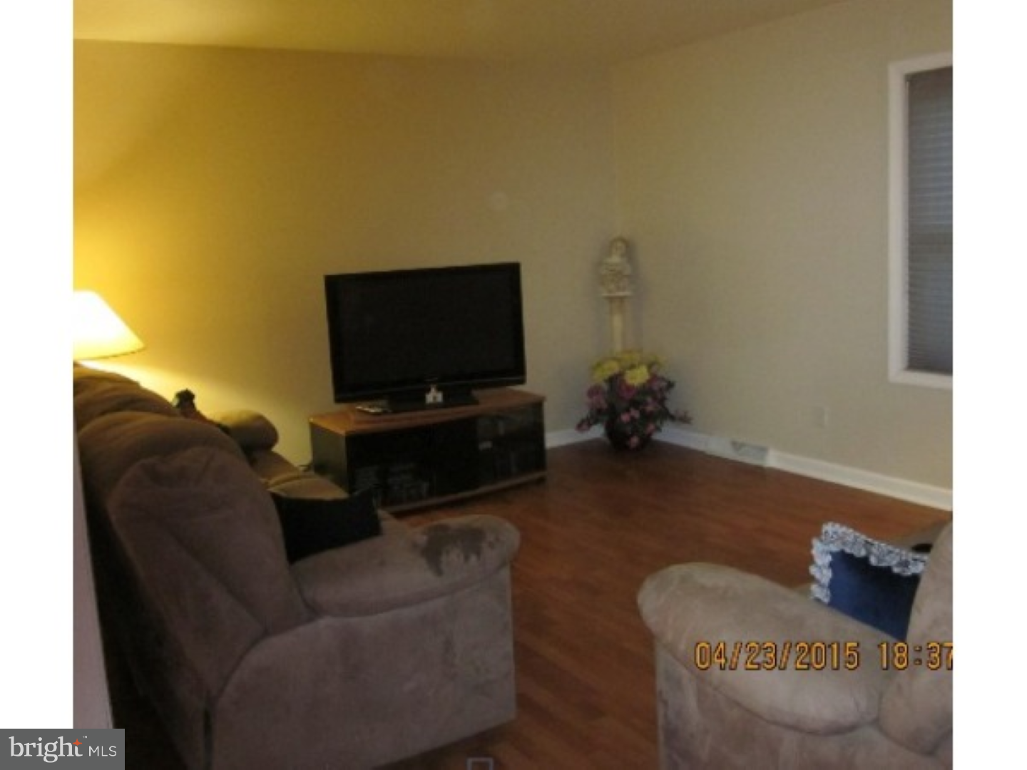 45 Williams Road Pilesgrove, NJ 08098 - Photo 5 of 25 Living Room