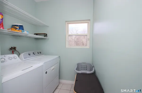 $539,000 | 130 Bear Swamp Road, East Hampton, CT 06424