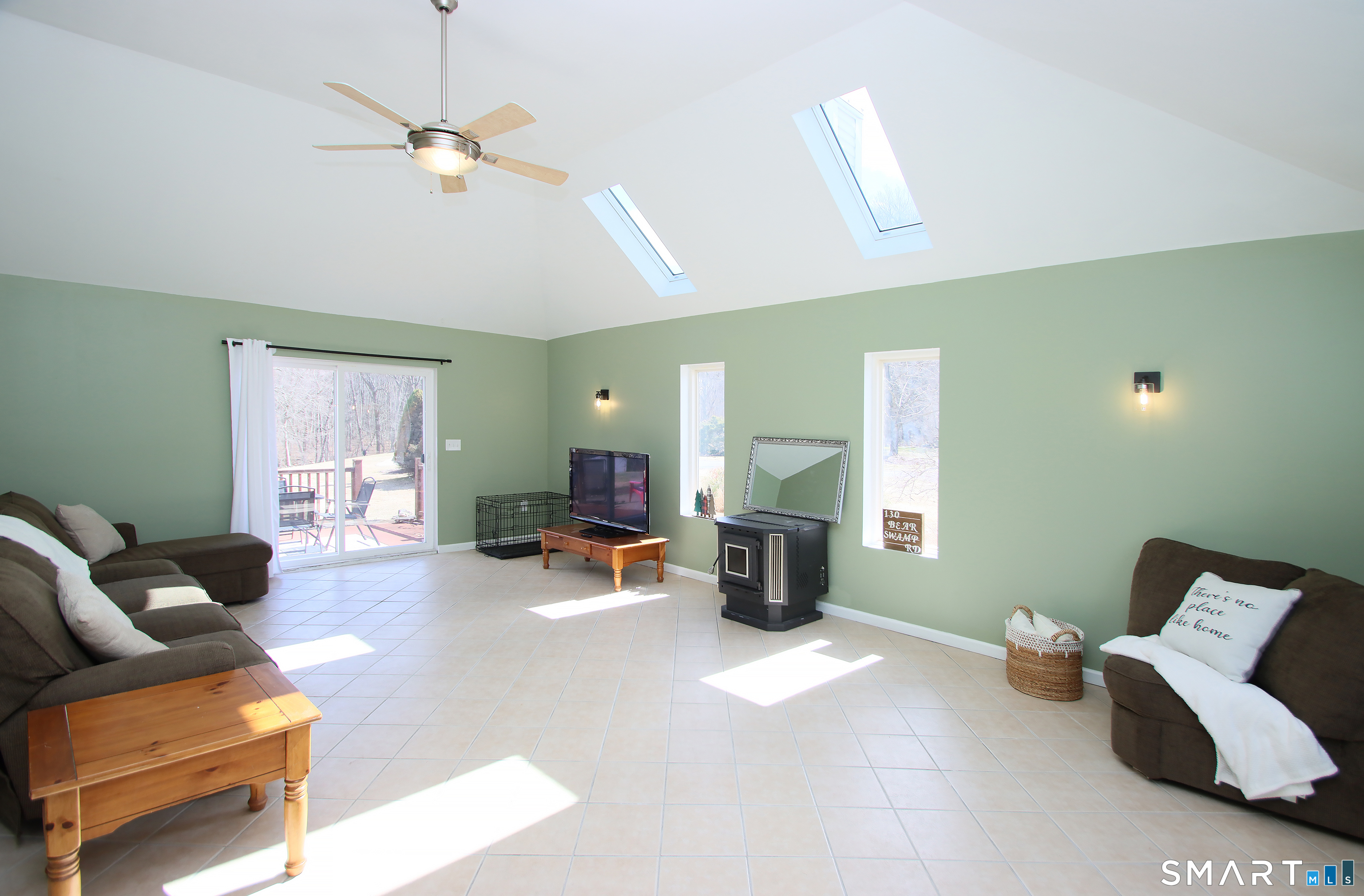 130 Bear Swamp Road East Hampton, CT 06424 - Photo 27 of 38