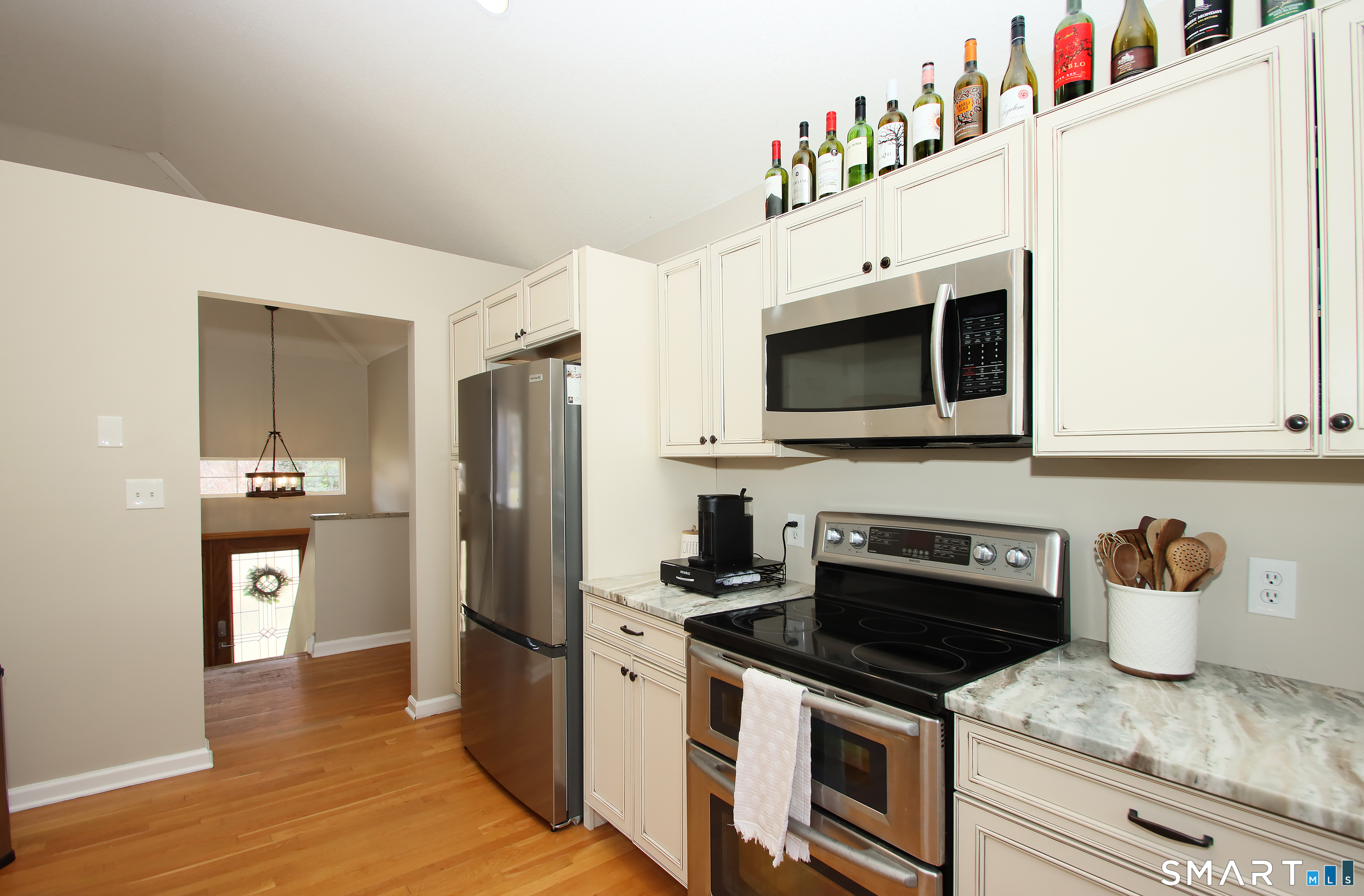 130 Bear Swamp Road East Hampton, CT 06424 - Photo 9 of 38