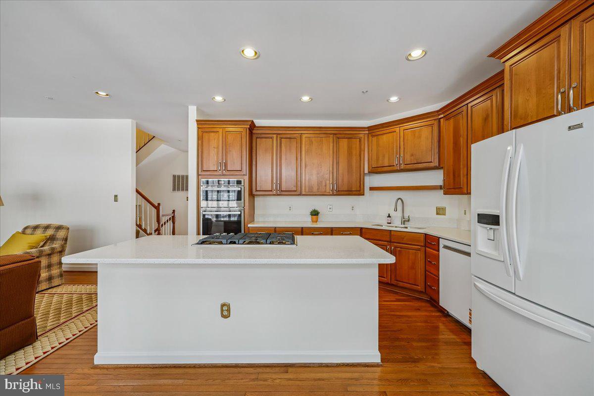 11417 Cedar Ridge Drive Potomac, MD 20854 - Photo 11 of 34