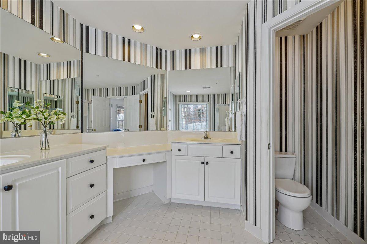 11417 Cedar Ridge Drive Potomac, MD 20854 - Photo 22 of 34