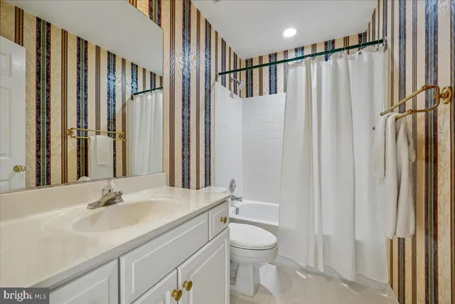 $1,050,000 | 11417 Cedar Ridge Drive, Potomac, MD 20854