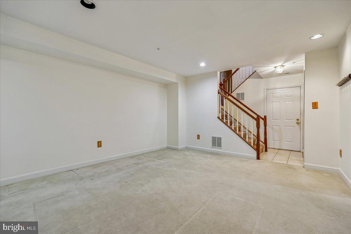 11417 Cedar Ridge Drive Potomac, MD 20854 - Photo 31 of 34