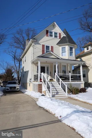 $2,100 | 37 West Clinton Avenue, Oaklyn, NJ 08107