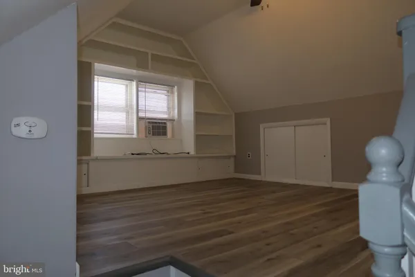 $2,100 | 37 West Clinton Avenue, Oaklyn, NJ 08107