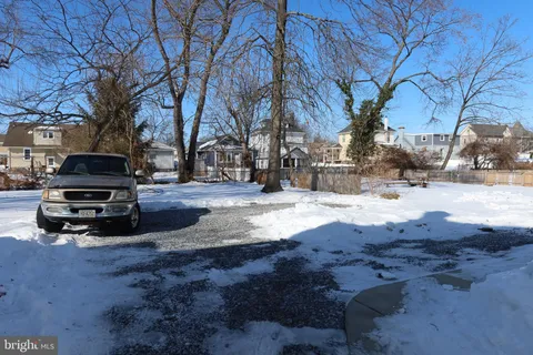 $2,100 | 37 West Clinton Avenue, Oaklyn, NJ 08107