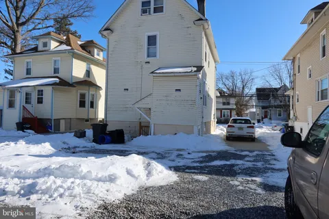 $2,100 | 37 West Clinton Avenue, Oaklyn, NJ 08107