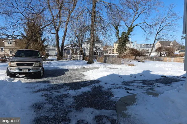 $2,100 | 37 West Clinton Avenue, Oaklyn, NJ 08107