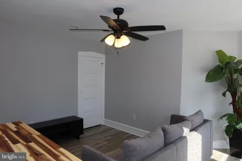 $2,100 | 37 West Clinton Avenue, Oaklyn, NJ 08107