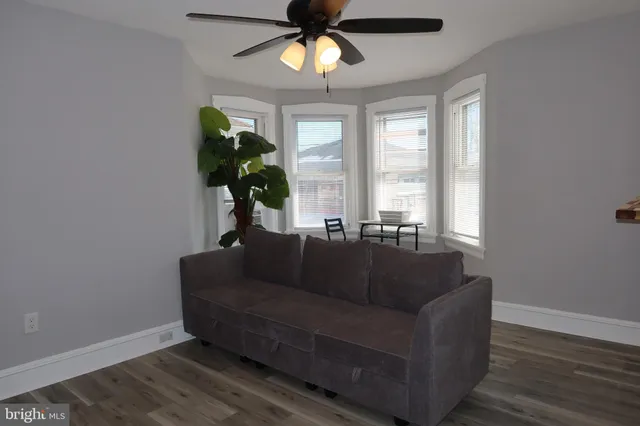 $2,100 | 37 West Clinton Avenue, Oaklyn, NJ 08107