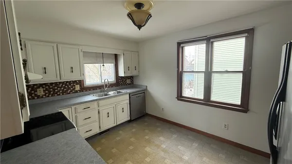 $185,000 | 37 Vine Street, Batavia City, NY 14020